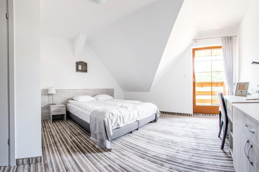 Hotel Przy Dworze Leśna Podlaska Oda fotoğraf