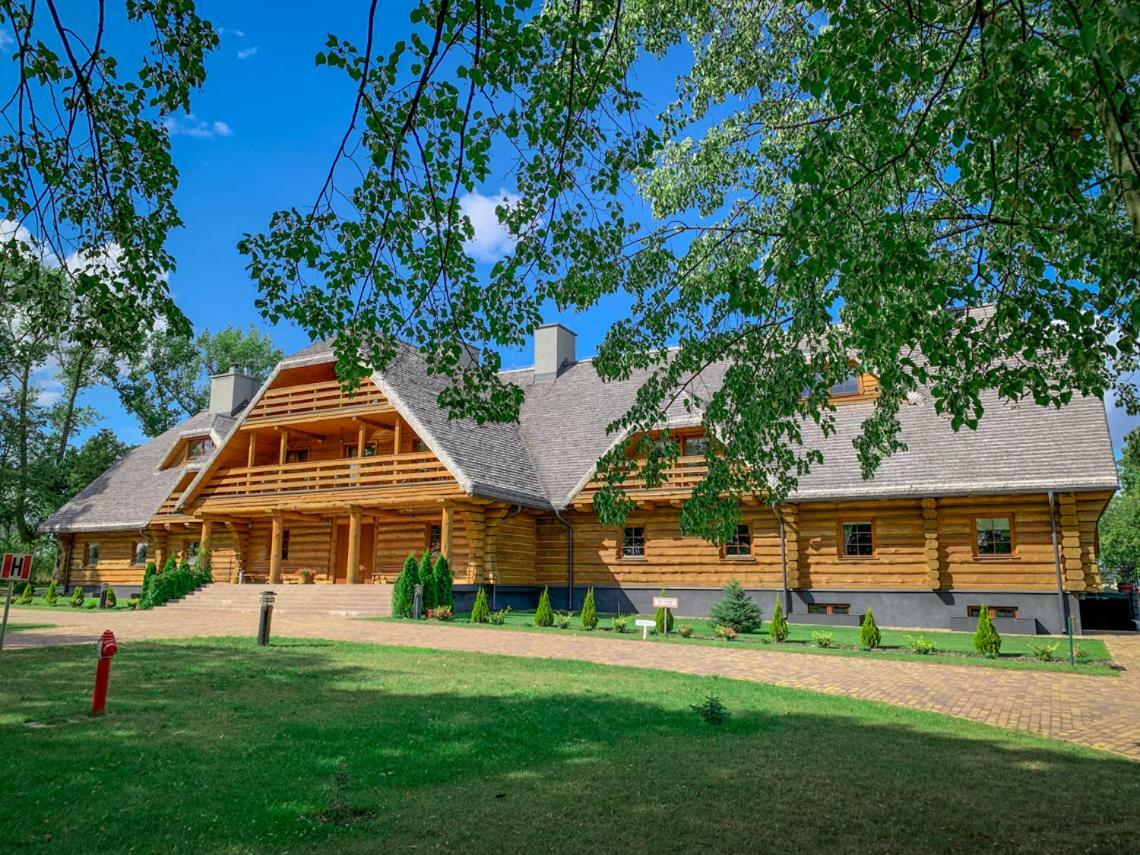 Hotel Przy Dworze Leśna Podlaska Dış mekan fotoğraf